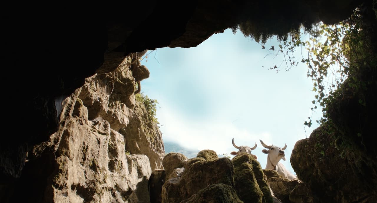 (C) 2021 DOPPIO NODO DOUBLE BIND - ESSENTIAL FILMS - SOCIETE PARISIENNE DE PRODUCTION - ARTE FRANCE CINEMA