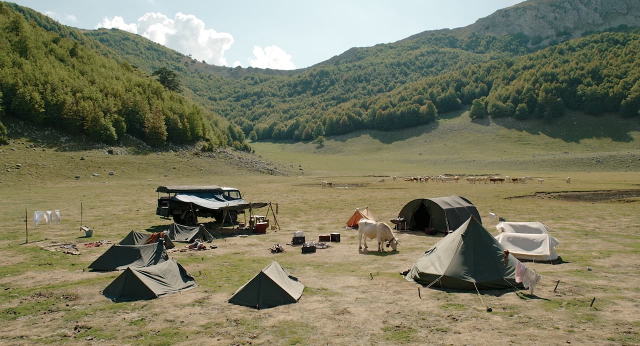 (C) 2021 DOPPIO NODO DOUBLE BIND - ESSENTIAL FILMS - SOCIETE PARISIENNE DE PRODUCTION - ARTE FRANCE CINEMA